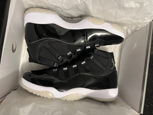 Air Jordan 11 'Jubilee' (2020)