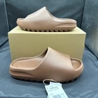 Yeezy Slide 'Flax' Used