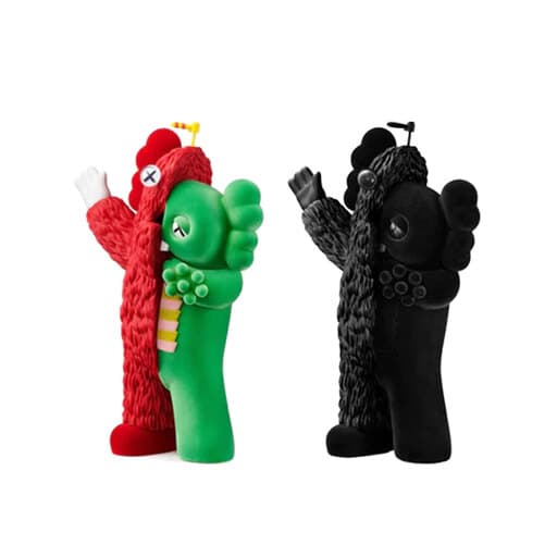 Kaws Kachamukku Vinyl Figure Green Red & Black Set
