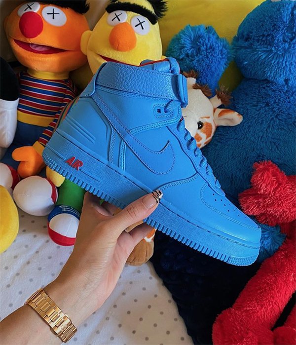 Don C x Nike Air Force 1 Azul Lateral