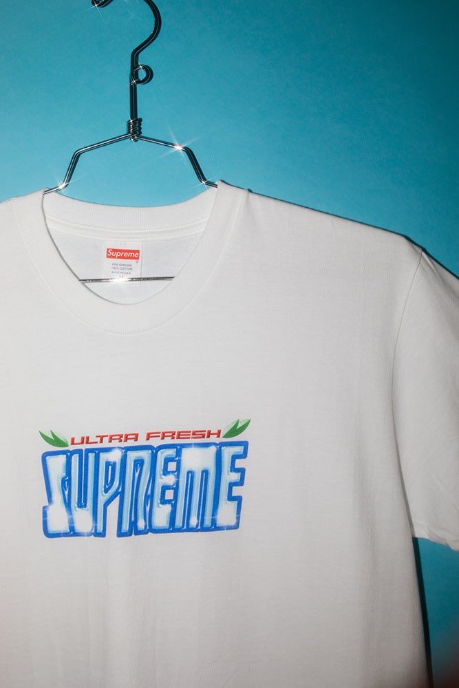 How to Style a Supreme Box Logo T-shirt - KLEKT Blog
