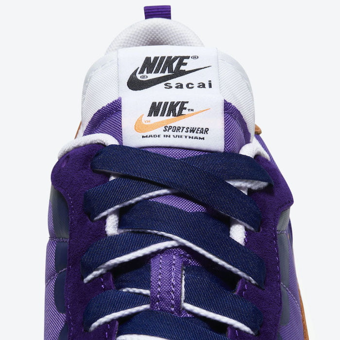 sacai x Nike Vaporwaffle Dark Iris 7